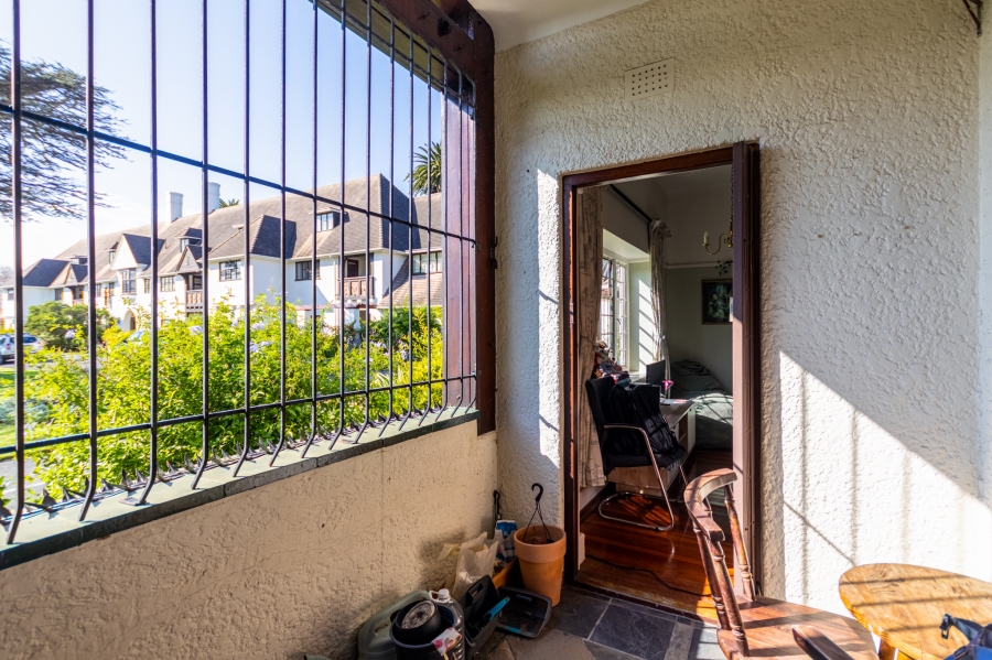 2 Bedroom Property for Sale in Claremont Upper Western Cape